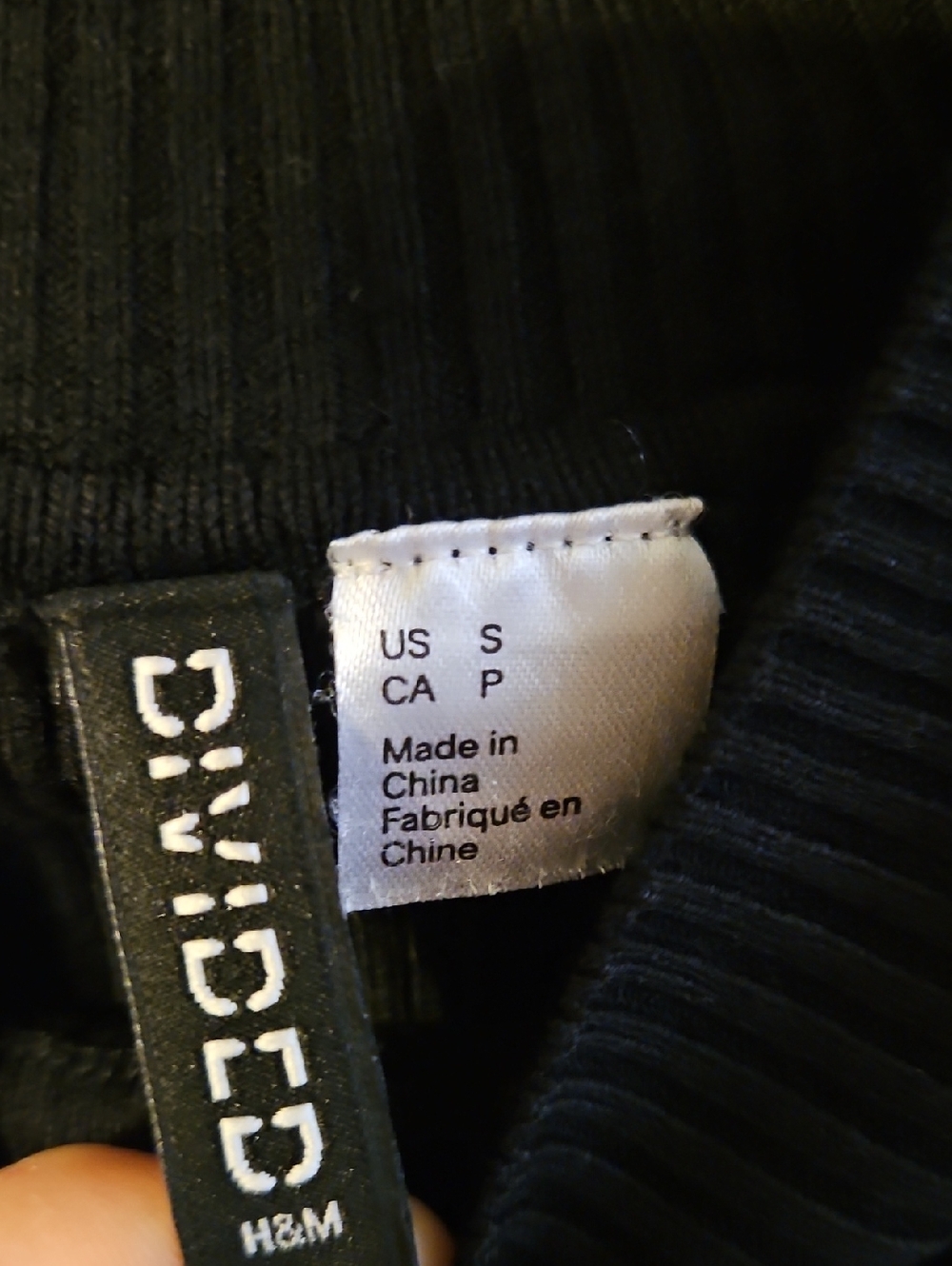 H&M Divided Black Ribbed Top - Small